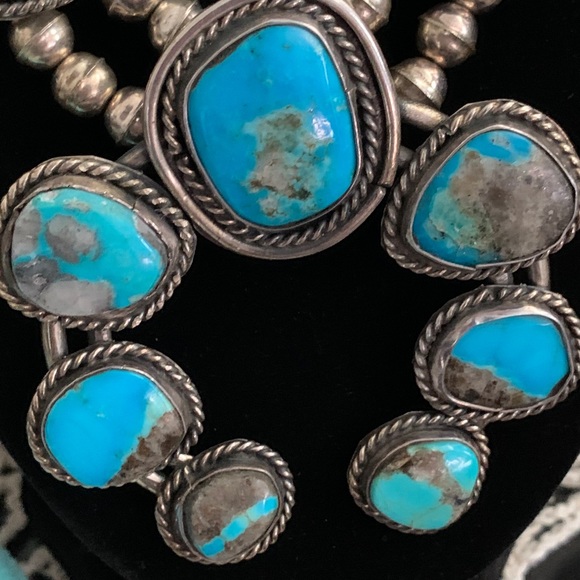 Authentic Vintage Navajo Bisbee Squash Blossom - Picture 5 of 12